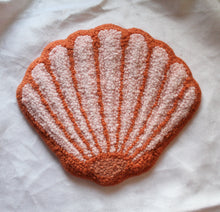 Fibre art seashells in various shapes and colours **SAMPLE SALE**